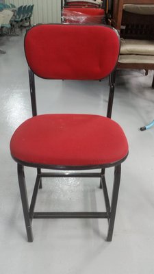 宏品二手家具館~ F52559紅布鐵椅2 *書桌椅 電腦椅 讀書椅 辦公椅 會議椅 洽談桌椅 中古傢俱拍
