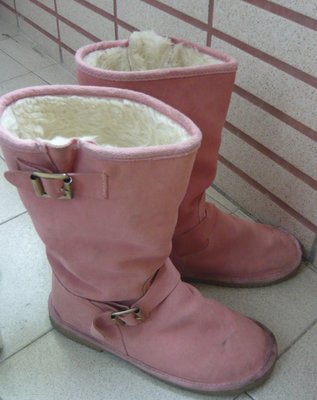 (300元二手物)粉紅色雪靴39號