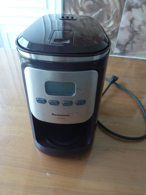 Panasonic 國際牌4人份全自動研磨美式咖啡機- NC-R600