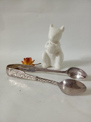 西洋古董銀製天鵝花卉圖案糖鉗子勺子/懷舊氣息擺飾（1151）