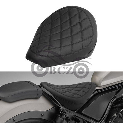 【熱賣精選】機車配件 摩托車配件 適用REBEL CM300/500 改裝黑色復古格紋前坐墊