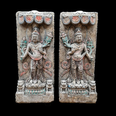 《博古珍藏》青州石雕礦物彩繪持蓮觀音古佛立像石碑一對．高96公分．老件擺件．信徒結緣．超值回饋