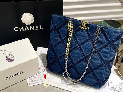 【二手】禮盒包裝 Chanel 23c 新款 購物包\/丹寧Tote  牛仔面料使