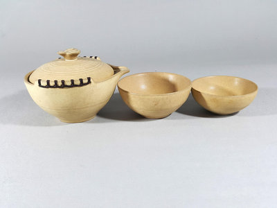 [銀九藝] 早期陶瓷 定白釉 襙米黃 蓋杯 母子茶杯組