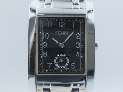 【發條盒子H0397】FENDI 芬迪 方型黑面石英 小秒針設計 經典鍊帶 女仕腕錶