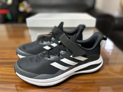全新 adidas FortaRun(H04120)大童慢跑鞋(US6.5,JP25)