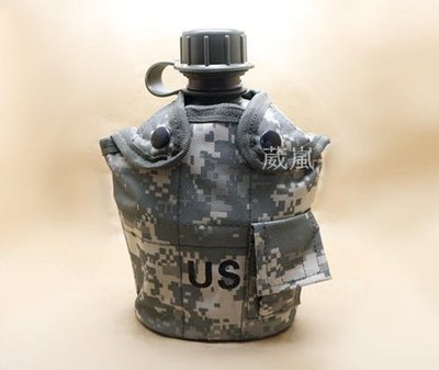 [01] 美軍 US 水壺 一公升 ACU(cosplay 軍人 士兵 WARGAME 鋼杯 軍用 水壺包 飯盒 軍品