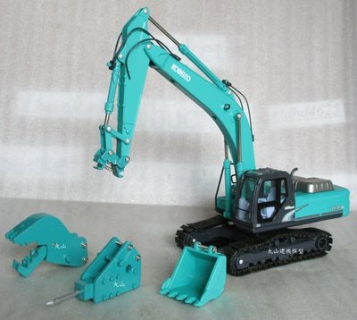 [丸山建機模型店]---KOBELCO SK350(綠) + 三工具 1/43 怪手挖土機模型