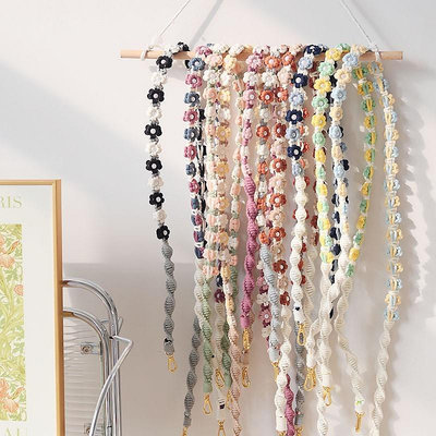 珍珠小雛菊🌼手工編織花朵手機掛繩