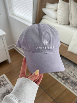 CC Collection 代購 ANINE BING 經典招牌刺繡Logo水洗薰衣草淡紫色棒球帽