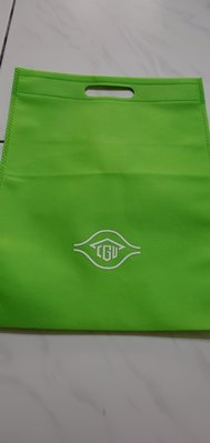 台塑企業集團  綠色購物袋   及   新光銀行集團   白色購物袋