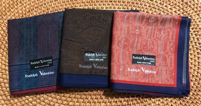 日本手帕 擦手巾 Rudolph Valentino no. 33-43-44-45 47cm 每條380