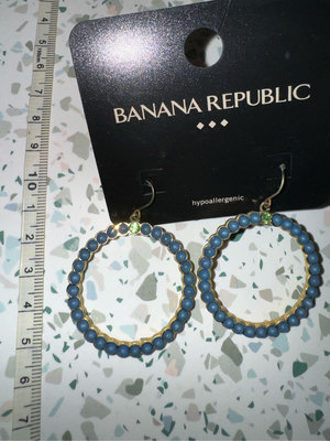 0414一件不留🎈 新款上架美國大牌Banana Republic 彩色水晶耳環“只剩上排兩色