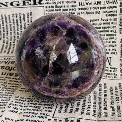 C239天然紫水晶球擺夢幻紫色水晶居家飾品，原石打磨，隨手一 水晶 擺件 原石【天下奇物】326
