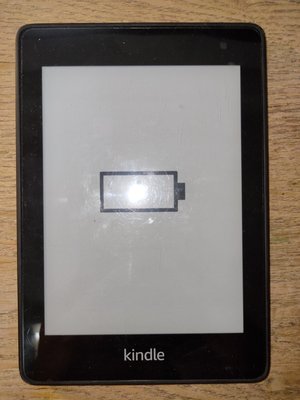 Amazon Kindle Paperwhite 4電子書閱讀器 附護套 usb (端午節 閱讀樂 我哥不要我快樂)