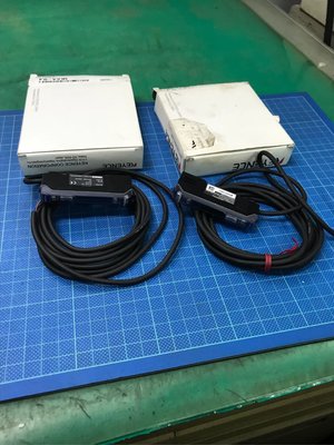 KEYENCE FS-V21R &amp; FS-V21RP Photoelectric Sensor Amplifie(PLC