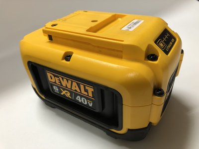 售完 得偉 DEWALT DCB406 40V 6AH 6.0 鋰電池 帶電源顯示