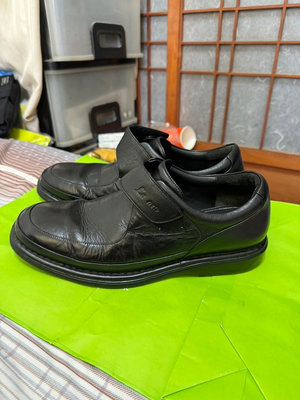 「 二手鞋 」 La New 男版皮鞋 26.5cm（黑）鐵2-6