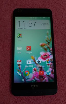 HTC Desire 626x  5吋 外觀八成新 二手灰色手機使用功能一切正常 支援4G SIM卡上網己過原廠保固期
