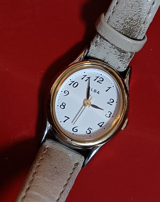 日本回流vintage精工旗下ALBA中古經典石英女手表