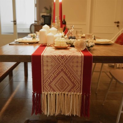 熱銷 節日紅色桌旗靠墊套棉麻羊毛美式北歐手工桌旗抱枕茶幾餐桌