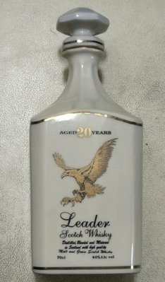 領導者蘇格蘭二十年威士忌(陶瓷空酒瓶)