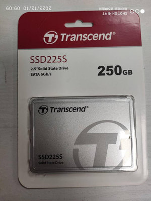 創見 SATA III 6Gb/s SSD225S固態硬碟