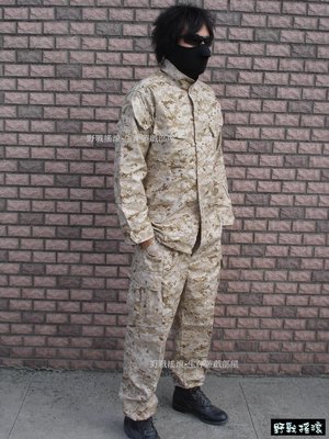 【野戰搖滾-生存遊戲】美軍數位沙漠迷彩特戰版BDU迷彩服(上衣+褲子) 戰術服