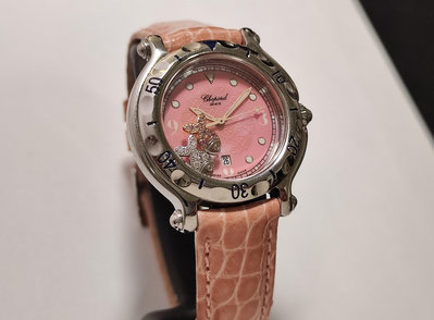 【低調的奢華】蕭邦 CHOPARD 快樂鑽 粉紅面盤 錶徑32mm 石英機芯 快樂魚~原廠保單 國內AD