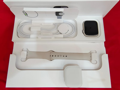 聯翔通訊 外觀如新 Apple Watch Series 9 鋁金屬 GPS 45mm 星光銀 台灣保固2024/11/15 原廠盒裝※換機優先
