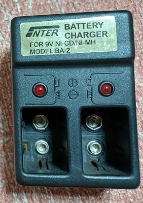 ╭✿㊣ 二手 BA-2 鎳氫鎳鎘 電池充電器 CHARGER【NI-CD / NI-MH】可充2顆9V充電電池  $79