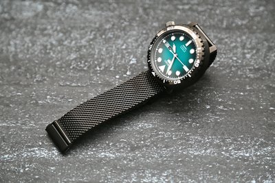 DW店長特推好用黑色18mm 20mm 22mm不鏽鋼"粗線"mesh米蘭網帶不鏽鋼製直身錶帶雙按式單折扣