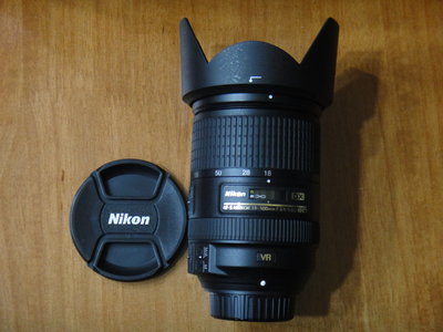 NIKON  AF-S 18-300MM 3.5-5.6G  ED VR  高階鏡頭