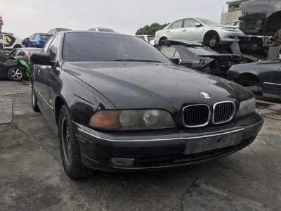 [原立] 汽車零件網 BMW 520 E39 零件車拆賣