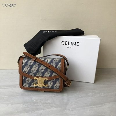 Celine Triomphe 帆布+小牛皮 側背包 小包