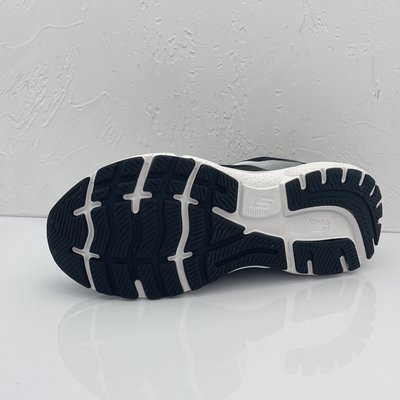 伊麗莎白~Brooks Ghost 15 避震慢跑鞋 專業跑鞋 BROOKS跑鞋 追擊版 柔軟舒適 3D彈力 DNA科技系統 男鞋