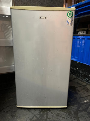 [中古] 聲寶 95L 單門冰箱 小冰箱 冷藏小冰箱 套房冰箱 台中大里二手冰箱 台中大里中古冰箱 修理冰箱 維修冰箱