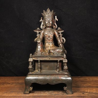 老房子里找到純銅度母老銅器菩薩佛像擺件 長14厘米，寬13.5厘米，高26厘米重1565克