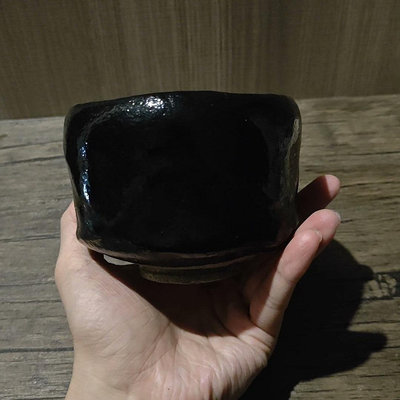 日本回流 黑樂 茶碗 器型舒展 全美品 無盒 底款在銘 喜歡