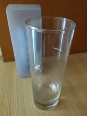 agnès b. agnes b 簡約設計長玻璃杯，附贈STARBUCKS隨身杯（購買前請先即時通聯繫）
