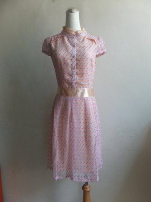 百貨專櫃 義大利 CUMAR 夏季 雪紡紗 輕盈 飄逸 立體點點 短袖 洋裝 - 粉色- M號(M~L穿)-新