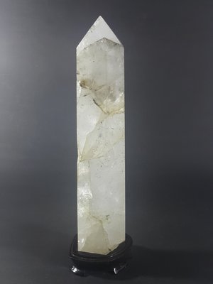 [銀九藝] 天然骨幹水晶柱 白水晶柱 含座高度~29.5公分 淨重~1.49公斤 大水晶柱