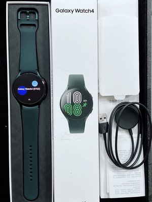 【直購價:4,900元】SAMSUNG Galaxy Watch4 44mm 藍芽版 智慧手錶 ( 9成新 )