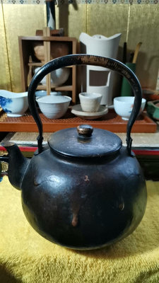 日本人間國寶錘目紋流金滴釉提梁銅壺