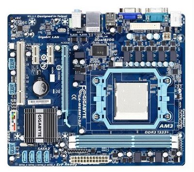 技嘉GA-M68MT-S2P主機板+AMD Athlon II X2 250處理器、整組賣、附檔板、風扇、拆機良品