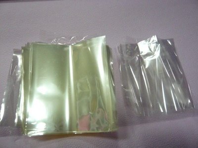 (花花手作材料)T20=14*14公分OPP塑膠方塊透明透明包裝紙-裹金莎巧克力糖專用~0.4元