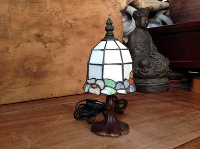 蒂芬妮風格檯燈 Tiffany 燈 彩色玻璃檯燈