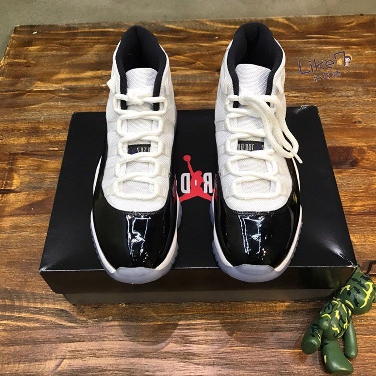 正品】Air Jordan 11 Concord 康扣45號後跟黑白2018年版籃球鞋378037