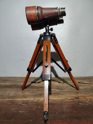 舊藏回流伸縮木支架純銅包牛皮伸縮式雙筒高倍望遠鏡（可正常使用）伸高42CM，重800g YWX33912