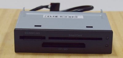 內接式讀卡機 原廠ASUS 內建式多合一晶片讀卡機/可用Smart +SD+CF卡 祼裝